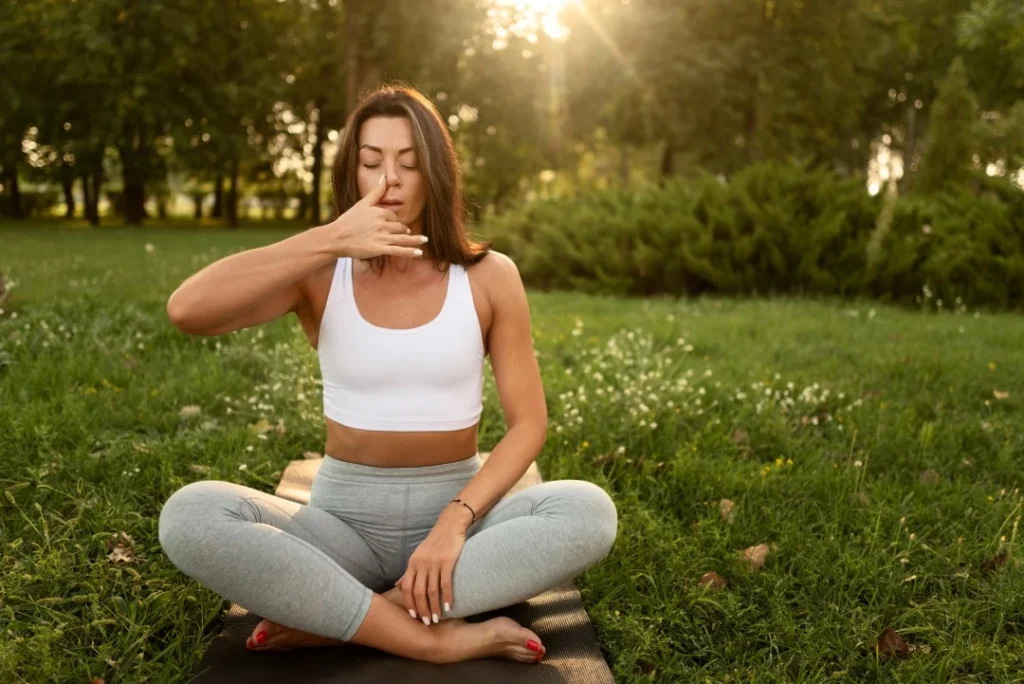 pratique du yoga, respiration alternée